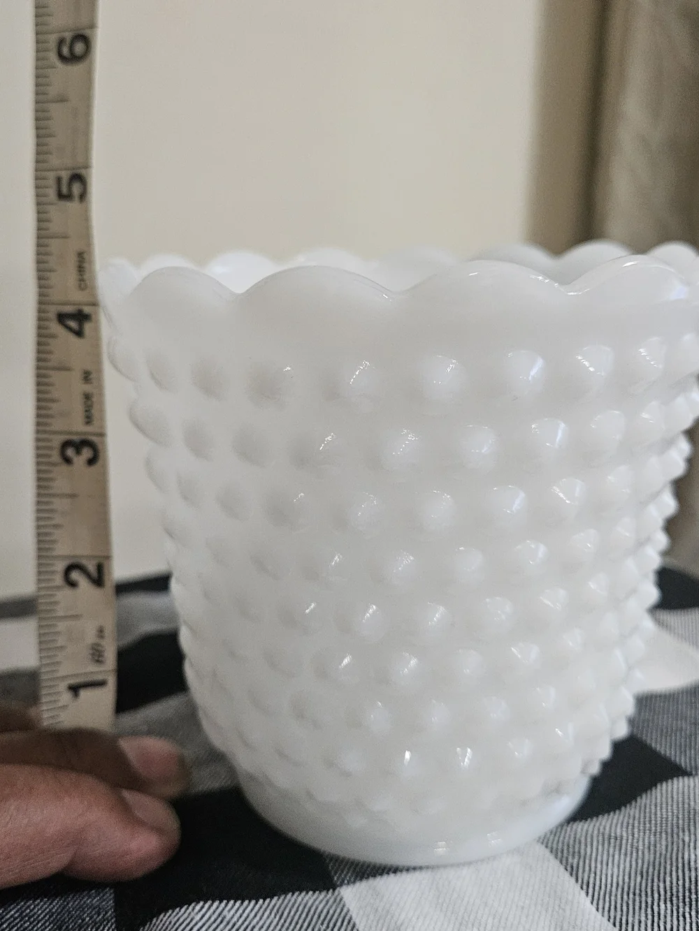 🤍Fire King White Hobnail Scalloped Rim‎ Planter